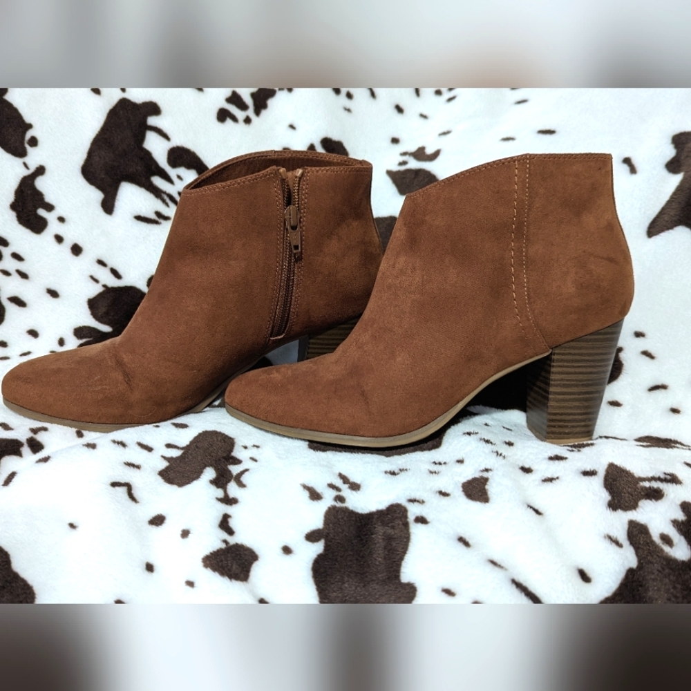 Ankle boots